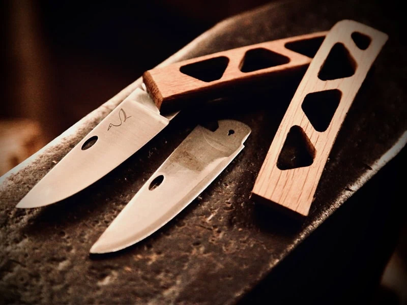 Fond couteau client 2