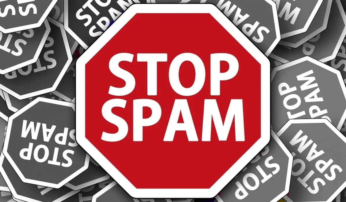 Design panneau stop spam